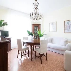 Appartamento Omar's House, Rapallo